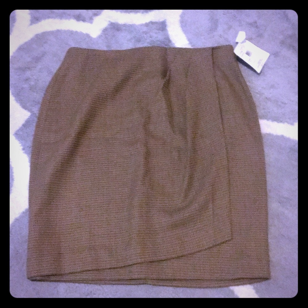 Beautiful wrap style pencil skirt